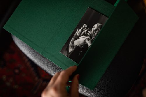 Boudoirfoton på lineart papper i morgongåva